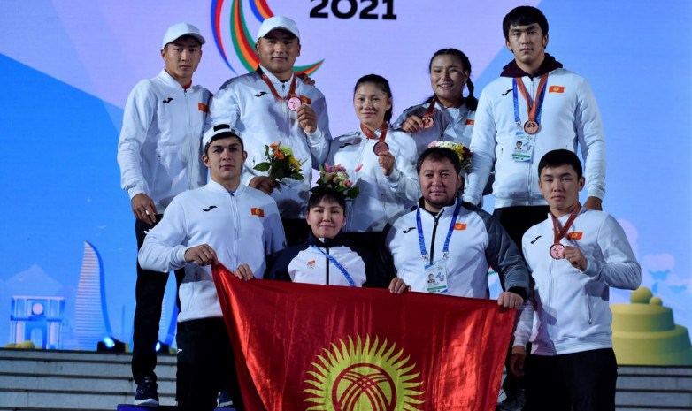 Игры стран СНГ: Сборная Кыргызстана по самбо завоевала 5 медалей