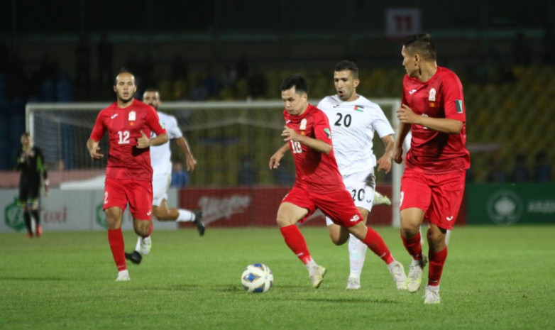 Кубок трех наций: Кыргызстан сыграет с Бангладеш в красной форме