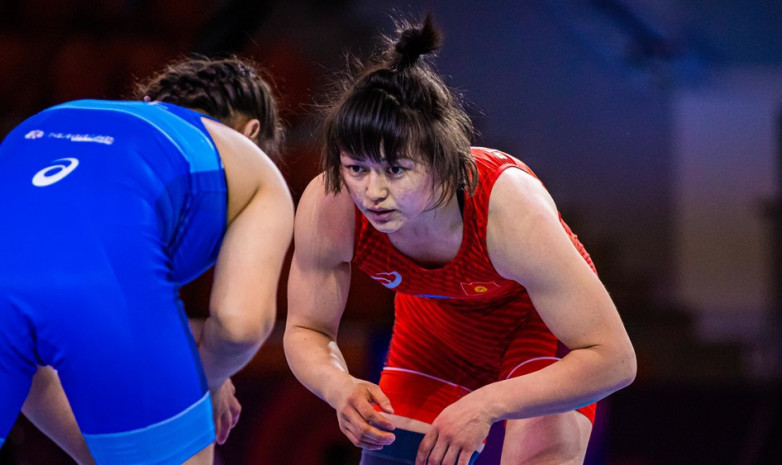 Сегодня Мээрим Жуманазарова будет бороться за золото чемпионата мира