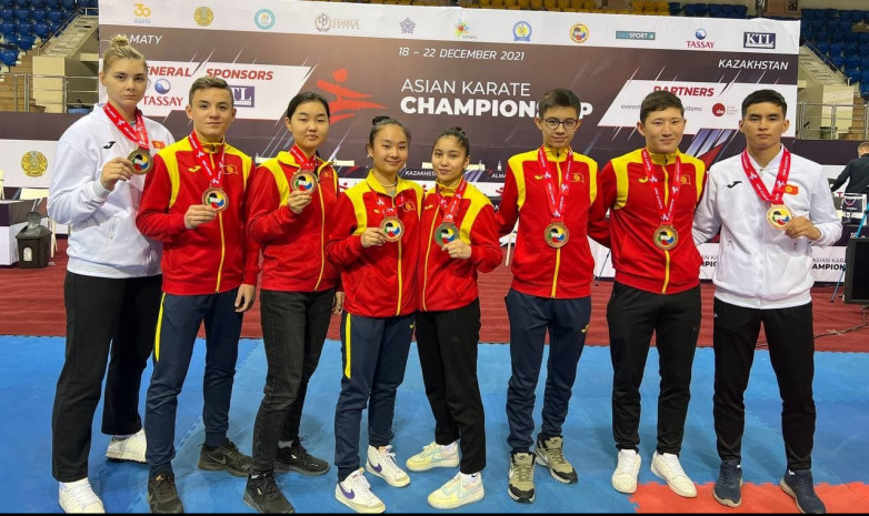 Сборная Кыргызстана по каратэ-до завоевала 9 медалей на Чемпионате Азии