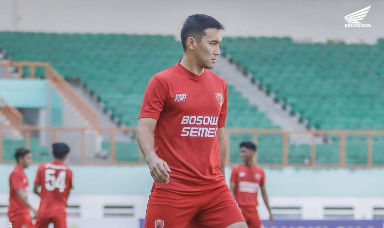 Чемпионат Индонезии: Команда Бектура Талгат уулу сыграла вничью в 15 туре