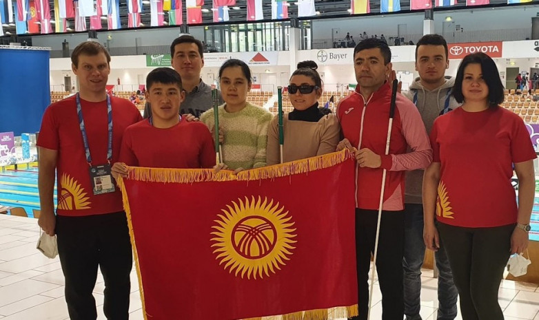 Параолимпийцы Кыргызстана завоевали 14 медалей на соревнованиях по плаванию в Берлине