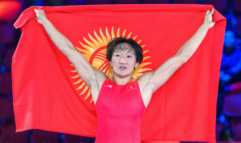 Айсулуу Тыныбекова сохранила 1 место в мировом рейтинге