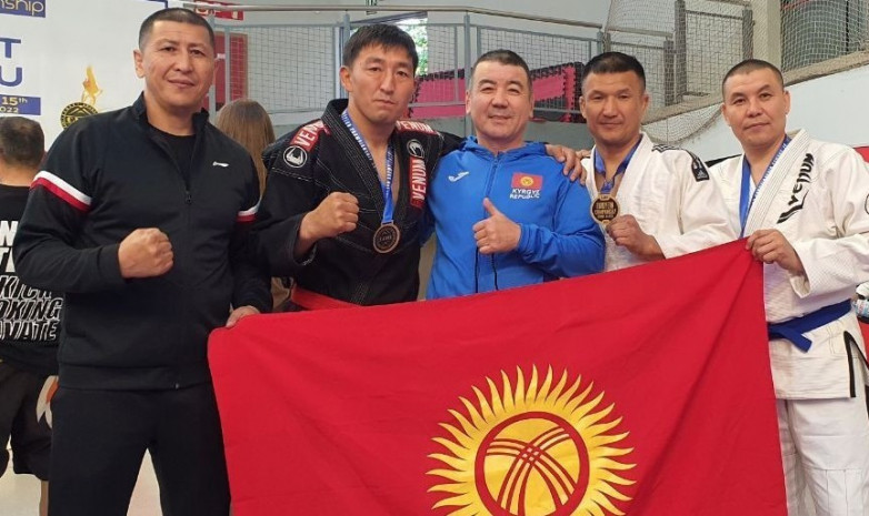 Кыргызстанские борцы завоевали 3 медали в первый день чемпионата Европы по джиу-джитсу