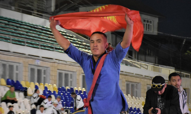Кыргызстанцы завоевали 5 золотых медалей на чемпионате Азии по алышу в Оше