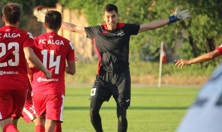 Кутман Кадырбеков  — второй вратарь, который забивал гол в Премьер-Лиге