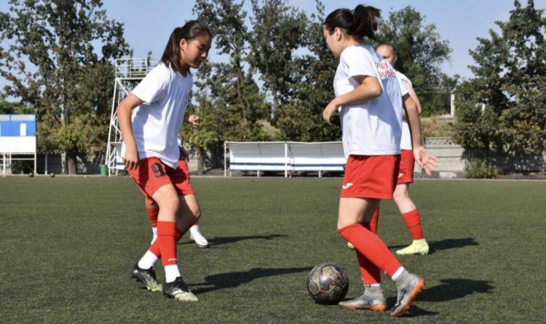 В Бишкеке стартовали сборы женской сборной Кыргызстана