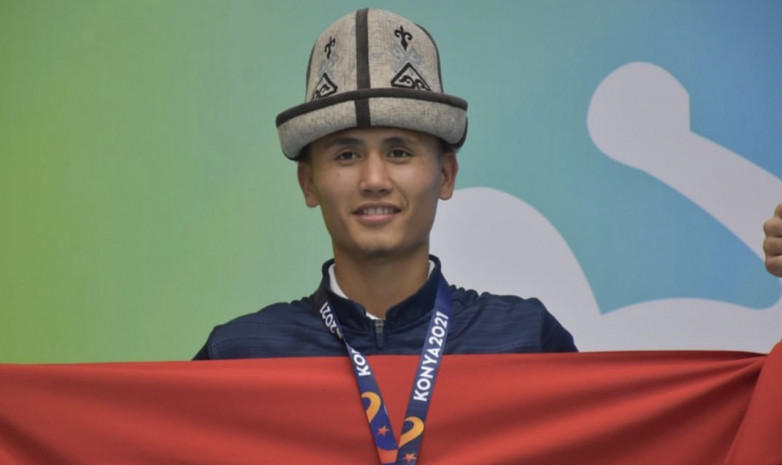 Кикбоксер Адилет Улан уулу - серебряный призер Исламских игр солидарности  