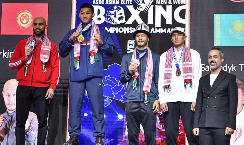 Кыргызстанцы завоевали 4 медали на чемпионате Азии