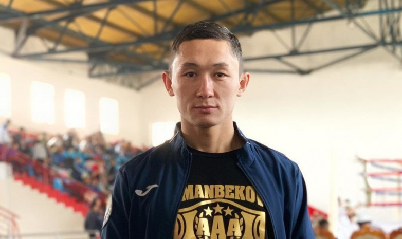 Авазбек Аманбеков - чемпион Азии по кикбоксингу