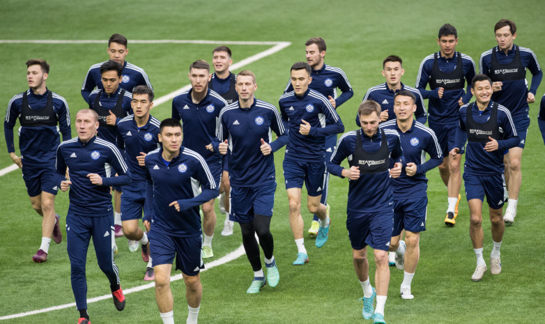 Как сборная Казахстана начинала отборочные циклы Евро