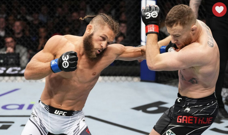 Экс-чемпион UFC Даниэль Кормье: Физиев должен был вдохнуть в дивизион новую жизнь