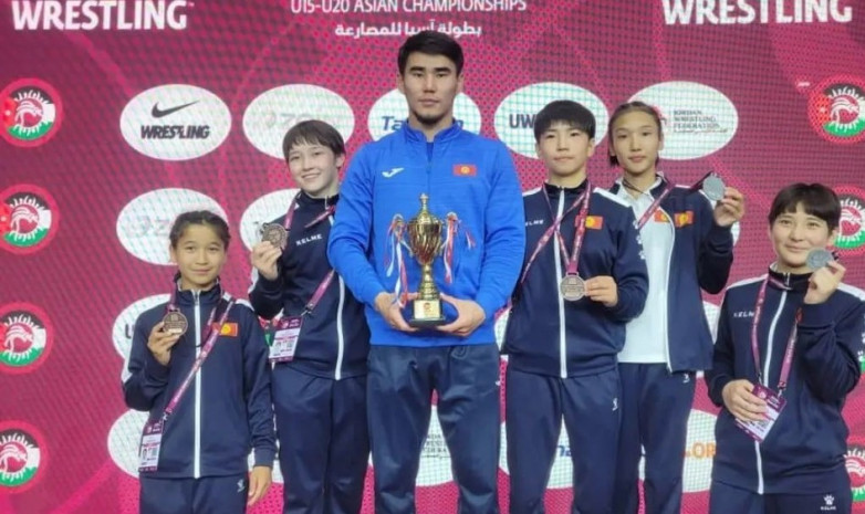 Женская сборная Кыргызстана заняла 3 место на чемпионате Азии (U-15)