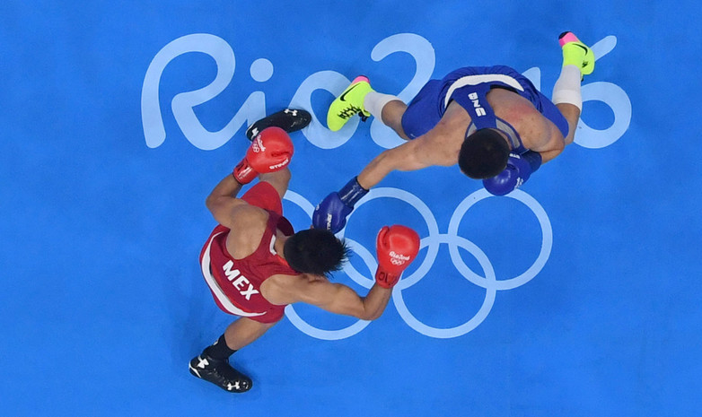 В Кыргызстан прилетят 8 олимпийских чемпионов по боксу