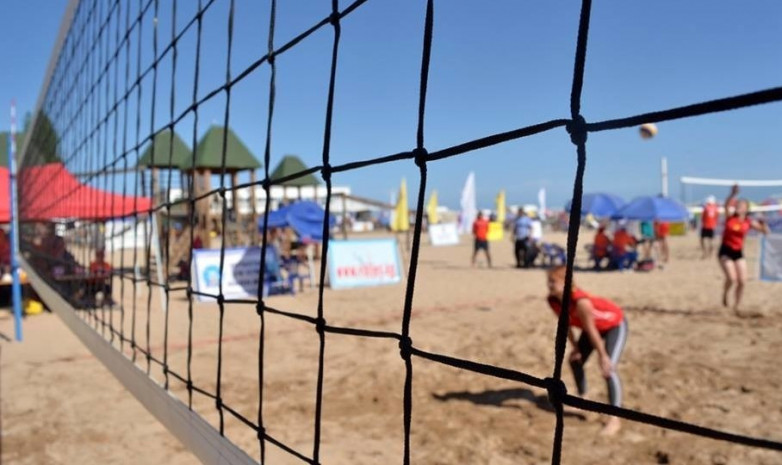 Сборная Кыргызстана по пляжному волейболу впервые в истории сыграет в отборе на Олимпиаду