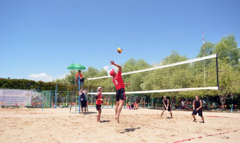 На Иссык-Куле пройдет чемпионат Кыргызской Республики по пляжному волейболу 