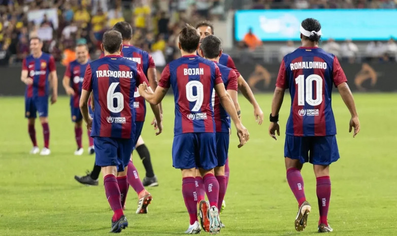 Легенды «Барселоны» после Бишкека сыграли два матча в Израиле, Роналдиньо был на поле