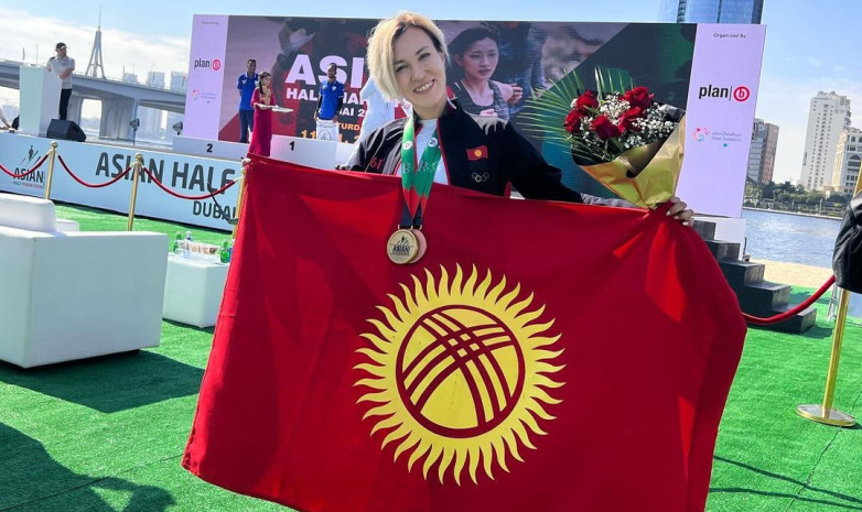 Сардана Трофимова завоевала бронзу чемпионата Азии по полумарафону