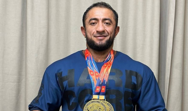 Кыргызстанец победил на Кубке мира по бодибилдингу и фитнесу