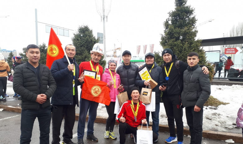 Кыргызстанцы завоевали 4 медали на зимнем забеге в Алматы